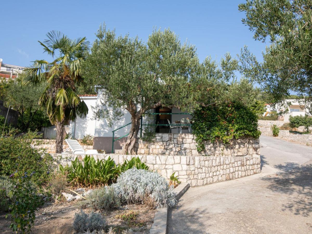 Holiday Home Dubra By Interhome كومارنا المظهر الخارجي الصورة