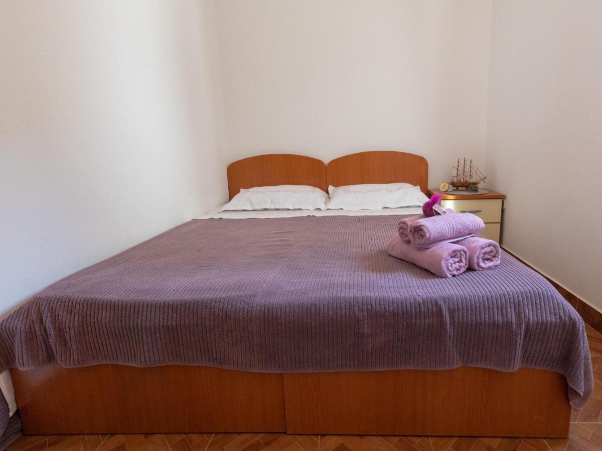 Holiday Home Dubra By Interhome كومارنا المظهر الخارجي الصورة